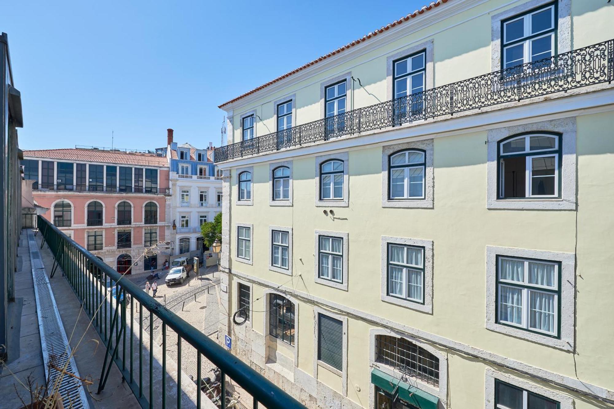 Ferienwohnung Casa Portuguesa Carmo Lisboa Exterior foto